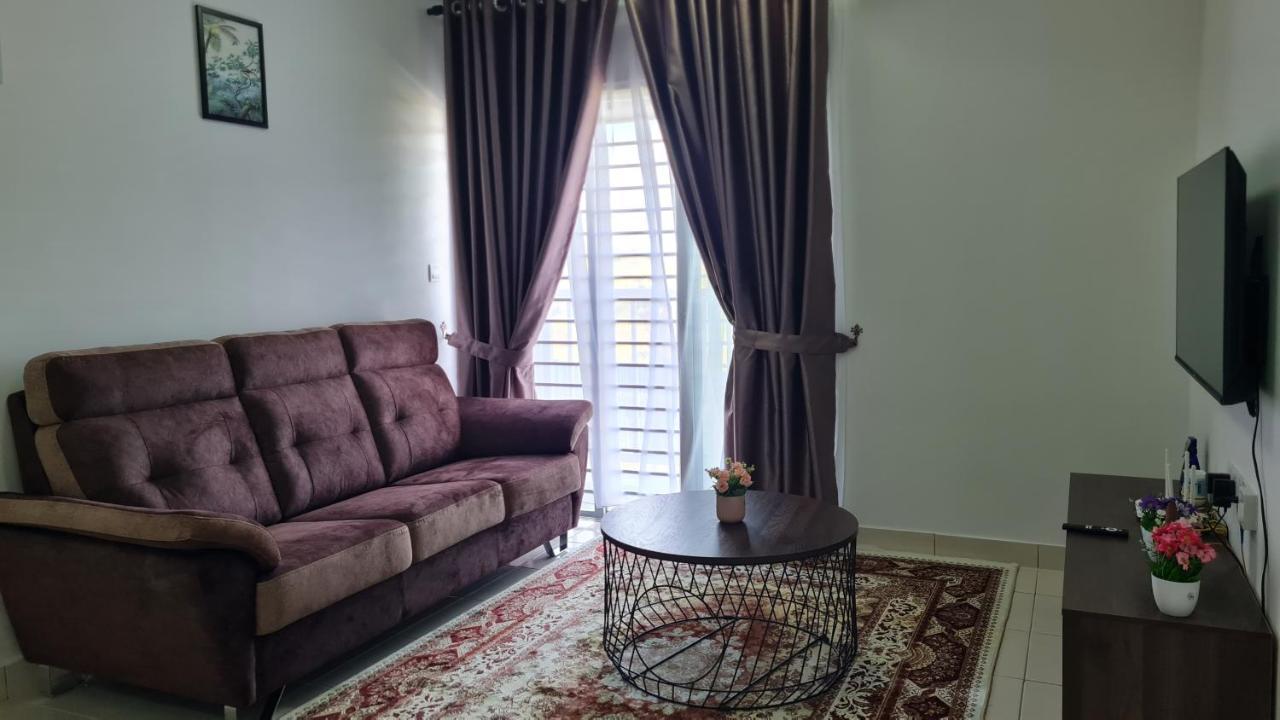 Alanis Suite Klia With Neflix Sepang Esterno foto